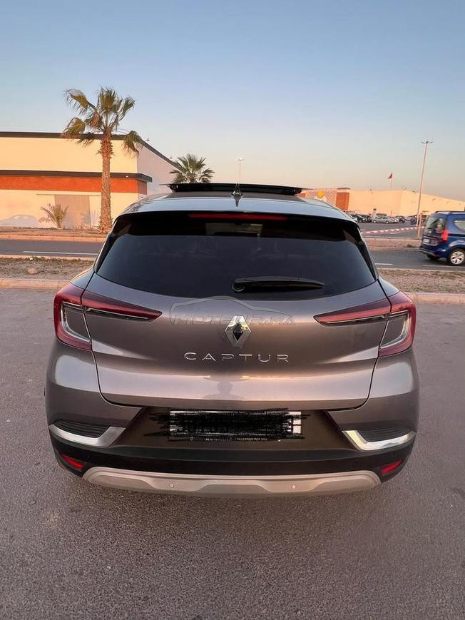 Renault Captur Diesel Manuelle 2022 à Agadir