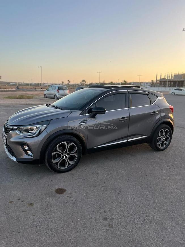 Renault Captur Diesel Manuelle 2022 à Agadir