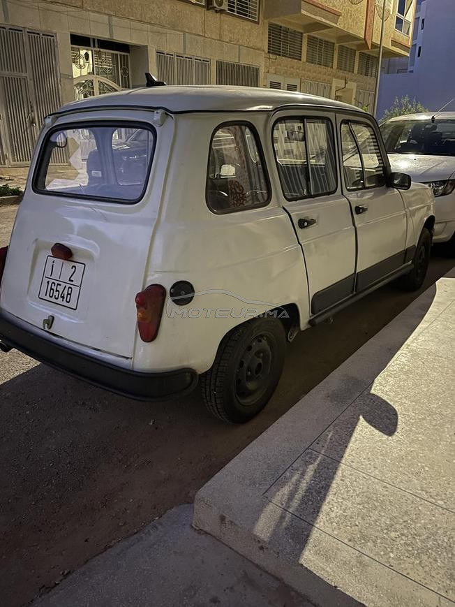 Renault R4 Essence Manuelle 1986 a fes