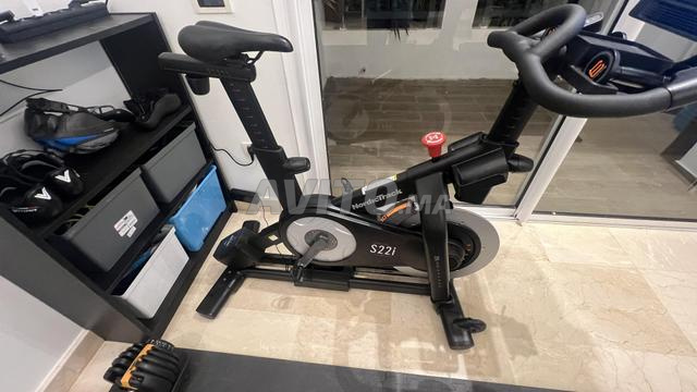 Vélo d'appartement pour fitness