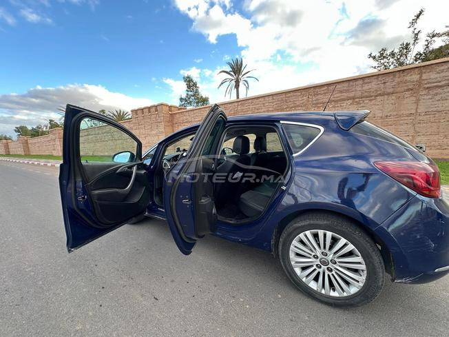 Opel Astra Diesel Manuelle 2014 à Marrakech