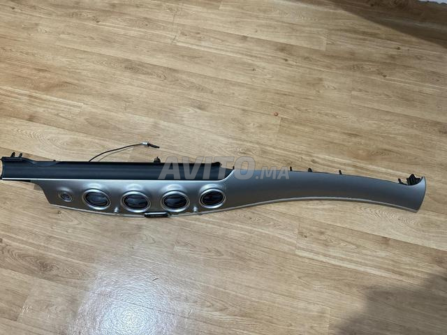  Tableau de bord central Mercedes E220d 