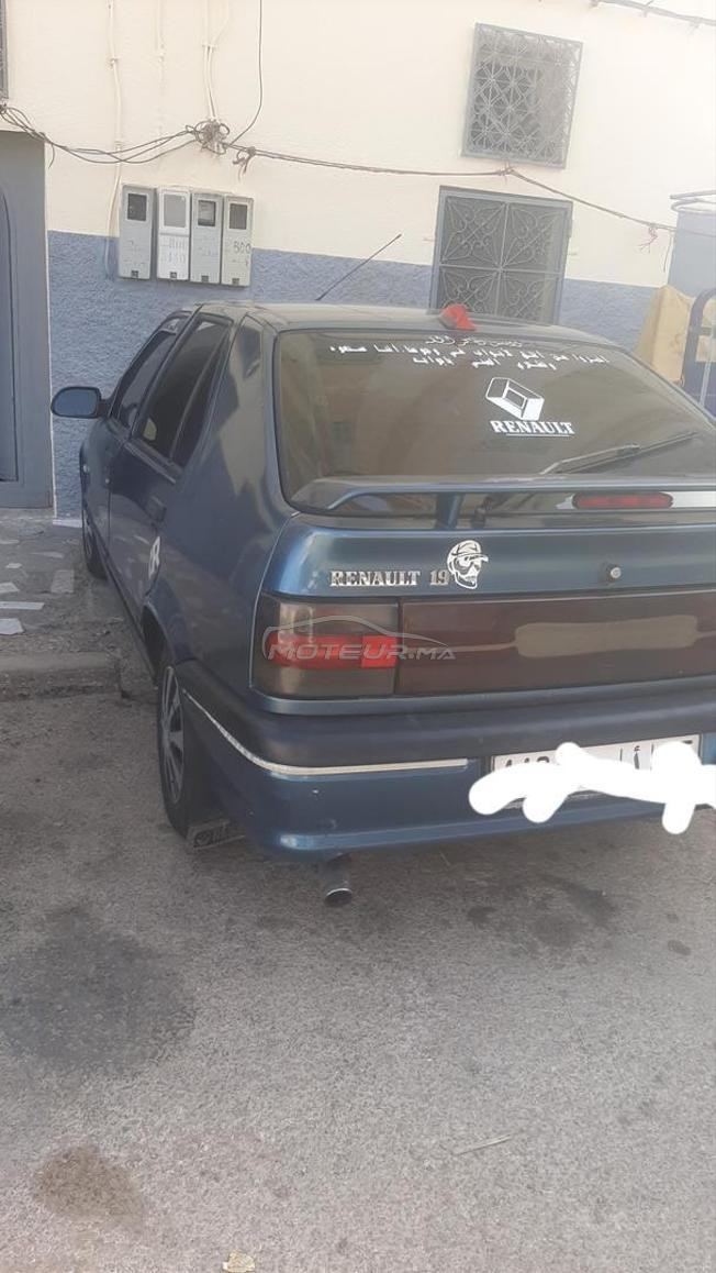 رونو سطوريا