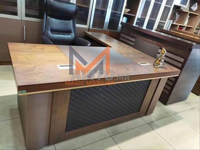 Bureau de direction en promotion - 2