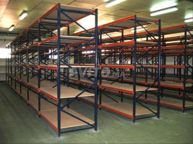 Rayonnage mi-lourd et lourd idéal pour stockage 58