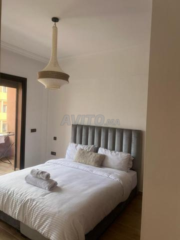 appartement propre acote la gar  - 2