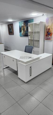 bureau haut qualite avec retour et caisson  - 2