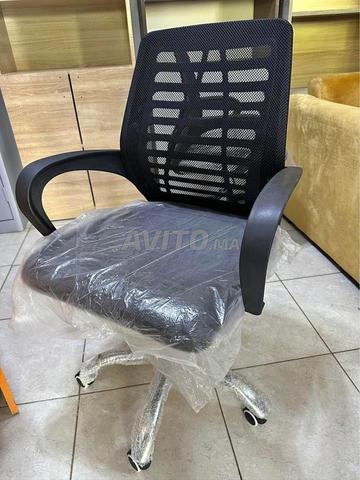 chaise assis et dossier de bon qualité et confort 