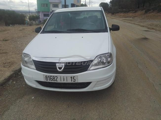 dacia logan modèle 2011 en bonne état 