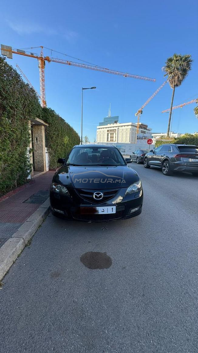 Mazda 3 USA finishing, full options.