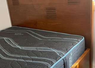 Chambre à coucher complète avec matelas médical