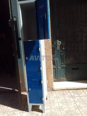 Vestiaire métallique multi-portes – 1 à 4 portes 