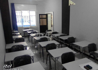 able d’élève individuelle – bois plus métal