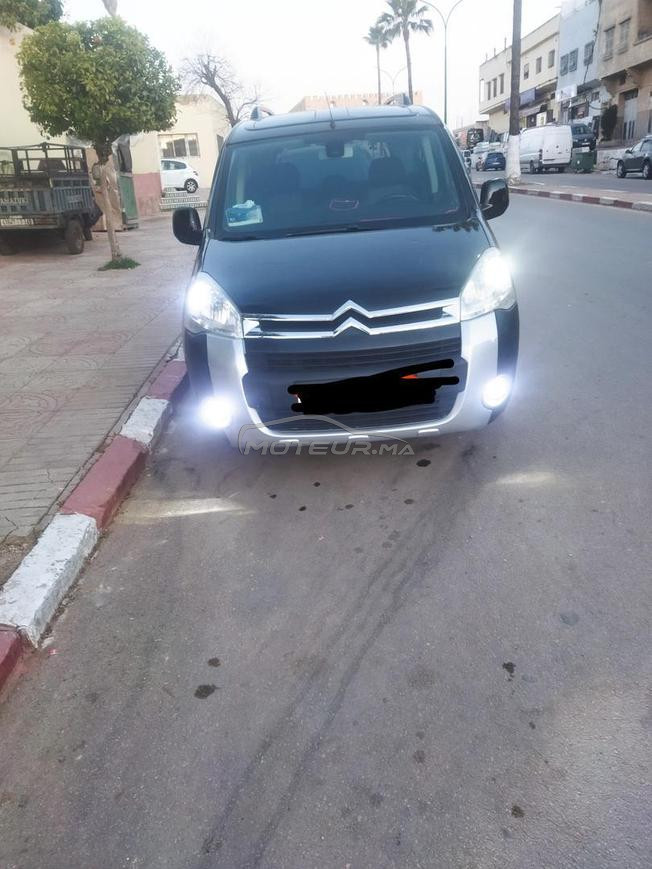 سيارة جيدة للبيع