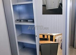 	Meuble de rangement métallique