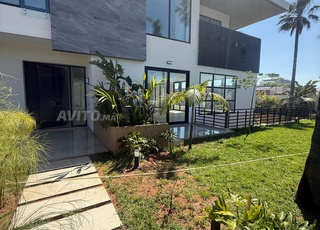 Villa usage BUREAU A LOUER à Hay Riad RABAT