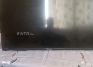 Télévision GIGLASSE  43 pouces 