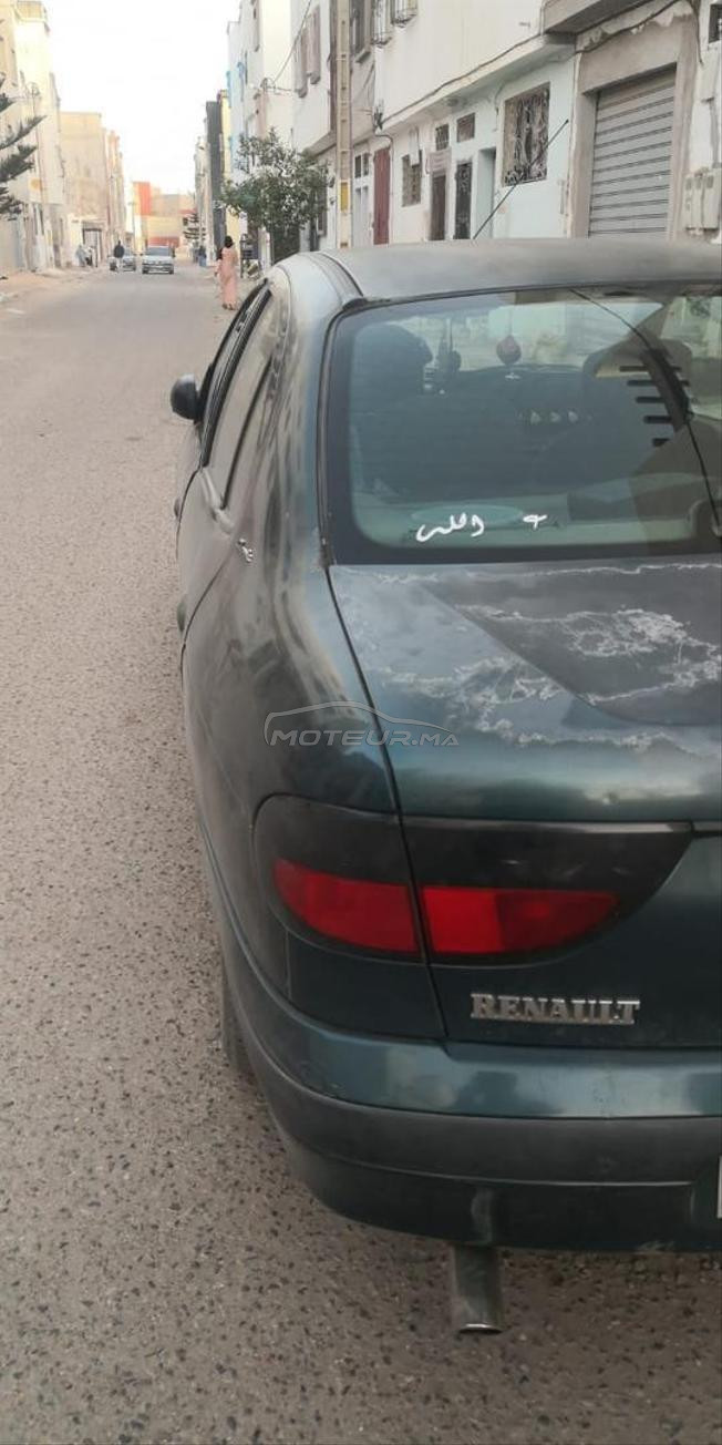 Renault Megane Essence Manuelle 1998 à Agadir