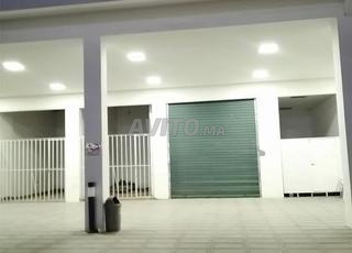 magasin commercial à louer