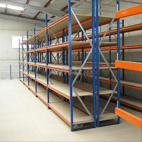 rayonnage mi lourd et lourd de stock