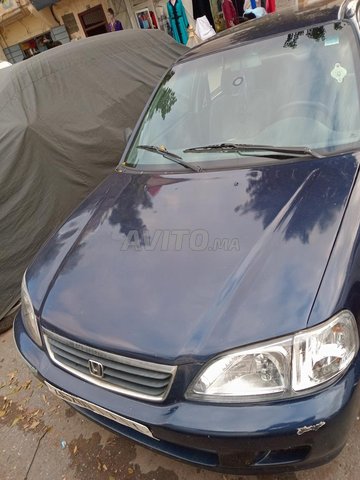 Honda City Essence Manuelle 2001 à Rabat