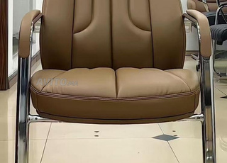 Chaise de bureau en semili cuir