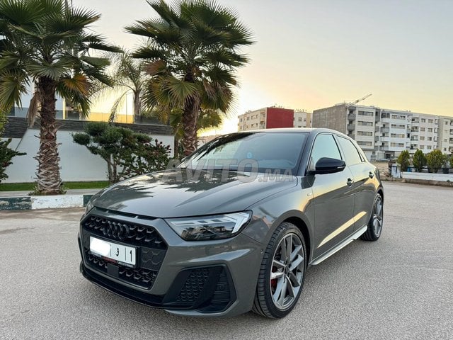 Audi A1 Sportback S-Line essence Modèle 2021 