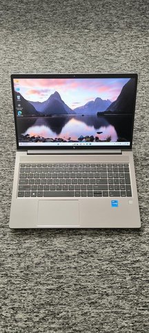 HP ZBook Power G10 Workstation i7 13th 32go 1To