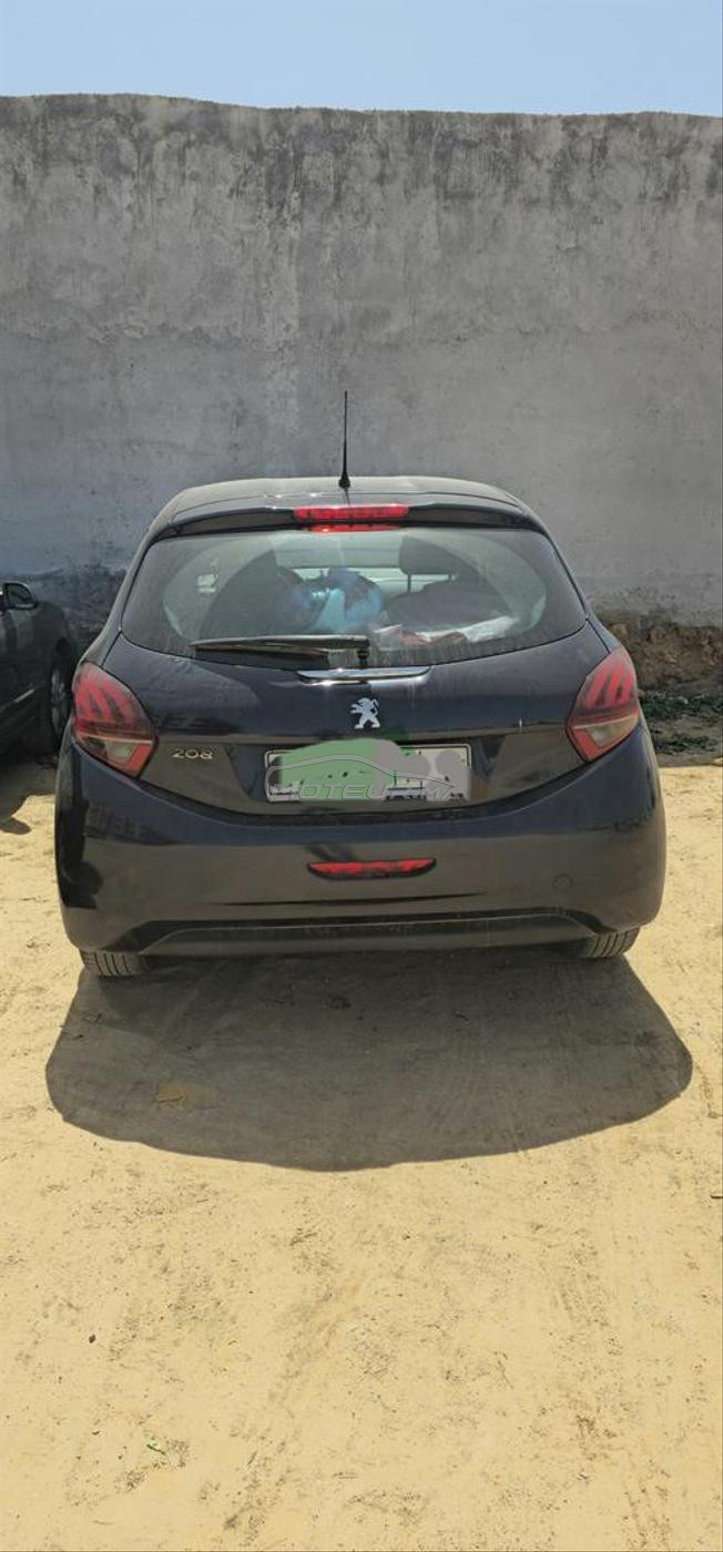 Peugeot 208 Diesel Manuelle 2019 à Fès