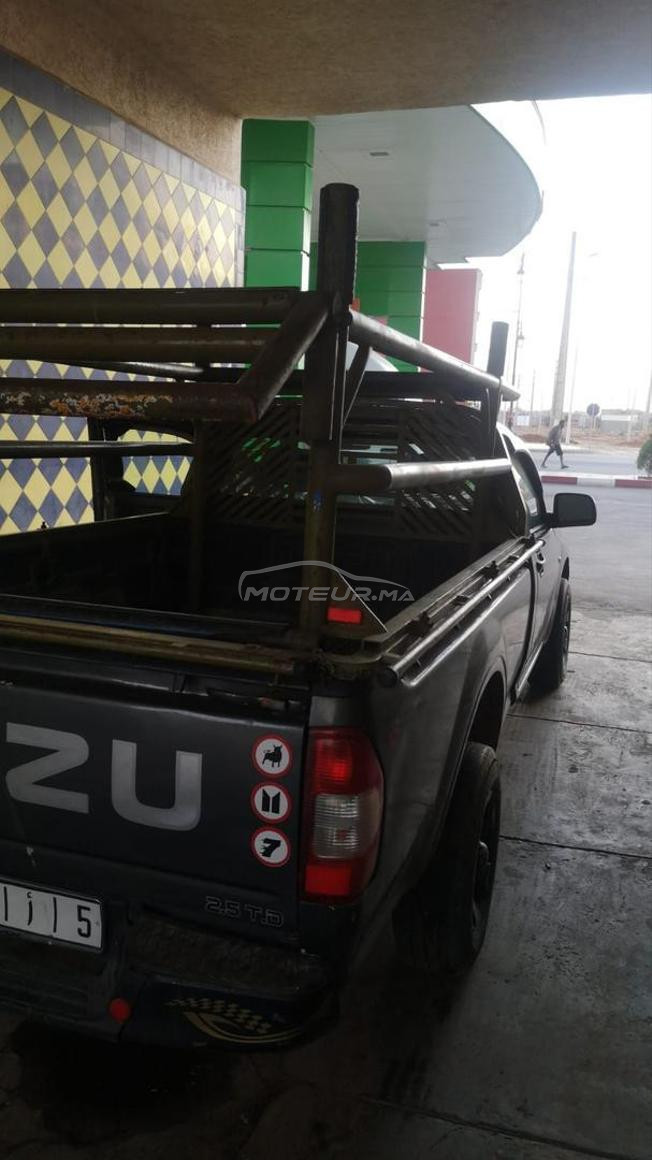 Isuzu