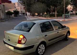 renault  clio Symbol