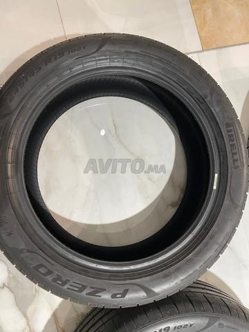 4 PNEUS PIRELLI GONFLABLE 245/45/R19 TRES NEUFS