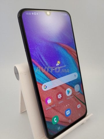 Samsung Galaxy A40   Dual Sim 64GB 