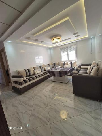 Bel appartement à louer à Fnideq, 56 m²