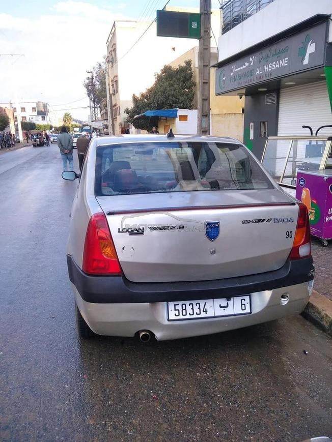 dacia lOgan