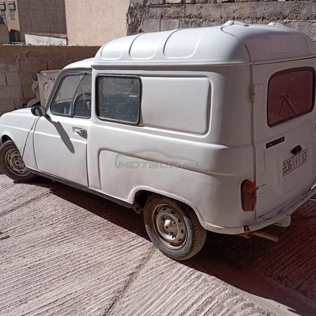 Renault R4 Essence Manuelle 1984 à Sefrou