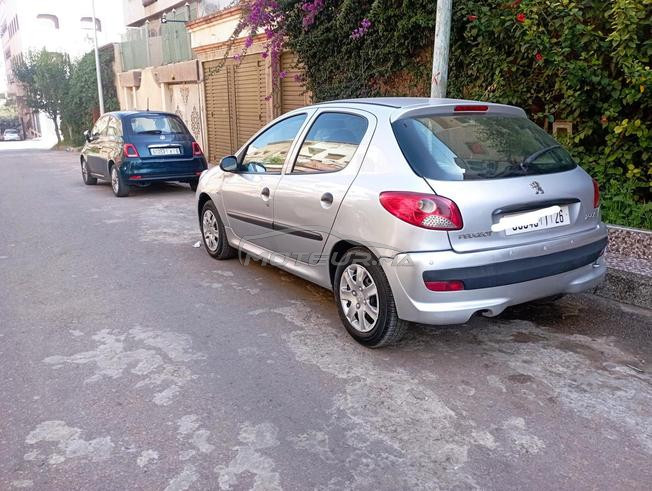 بيجو 206 بليس