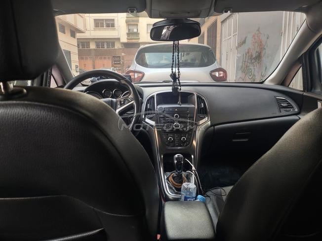 Opel Astra Diesel Manuelle 2011 à Casablanca