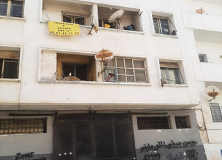 Immeuble à vendre de 3 étage et un dépôt