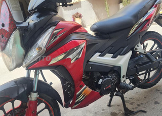 Jaguar 46 بلاكة صغيرة راكبة ملكية خارجة