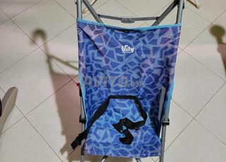 Poussette ultra légère 1à 3 ans 