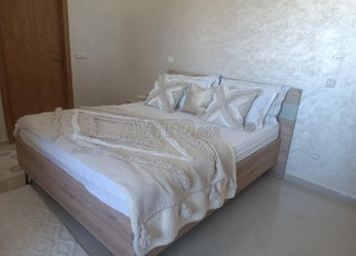 Lit - Matelas à vendre - Très bon état