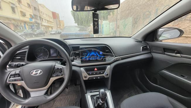Hyundai Elantra 2019