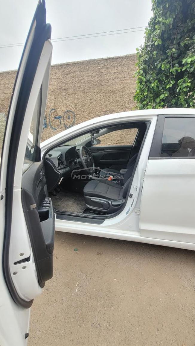 Hyundai Elantra 2019