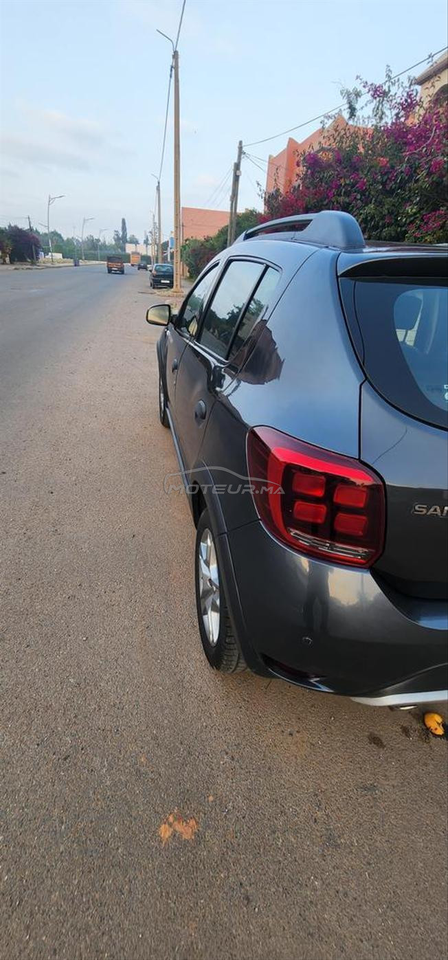 sandero stepway 06/2019 première main 79000km