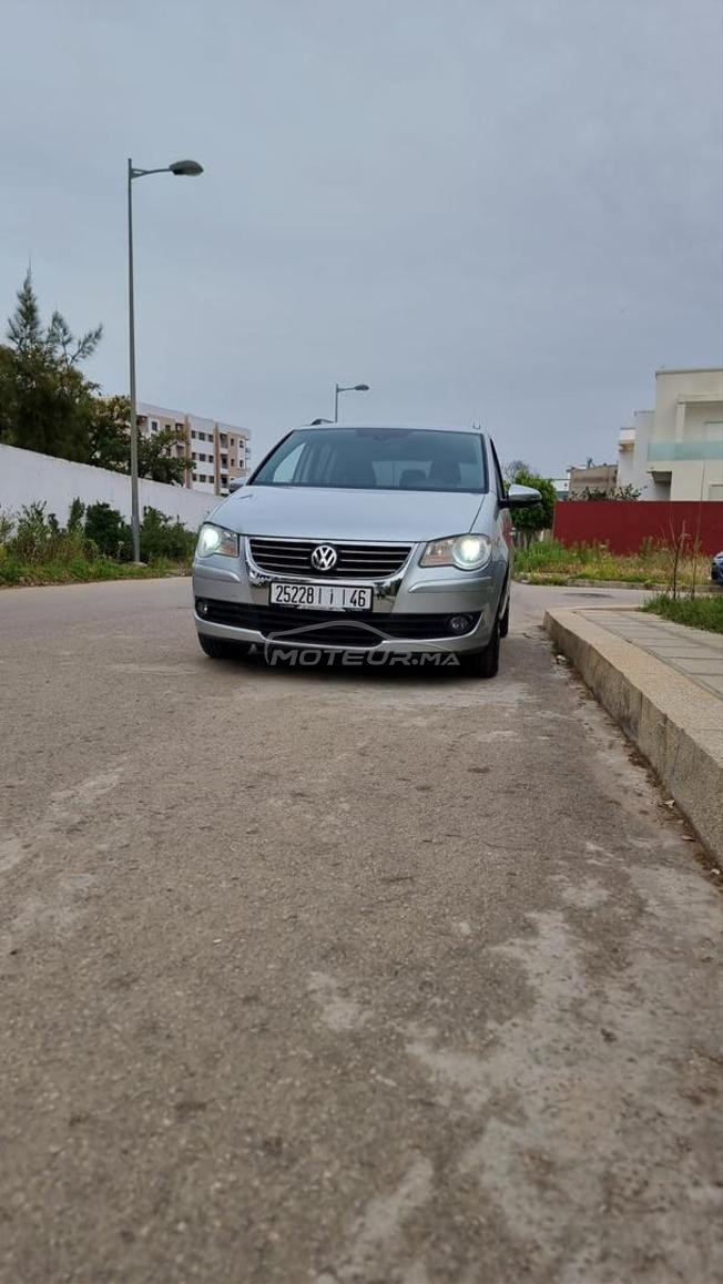 Volkswagen Touran Diesel Manuelle 2010 à Kénitra