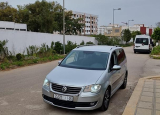 Volkswagen Touran Diesel Manuelle 2010 à Kénitra