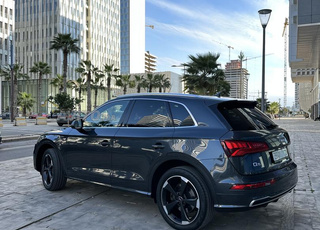 Audi Q5 Diesel Automatique 2019 à Casablanca