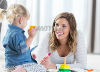 Nounou et femme de ménage