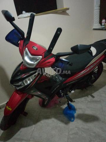 دراجة نارية للبيع